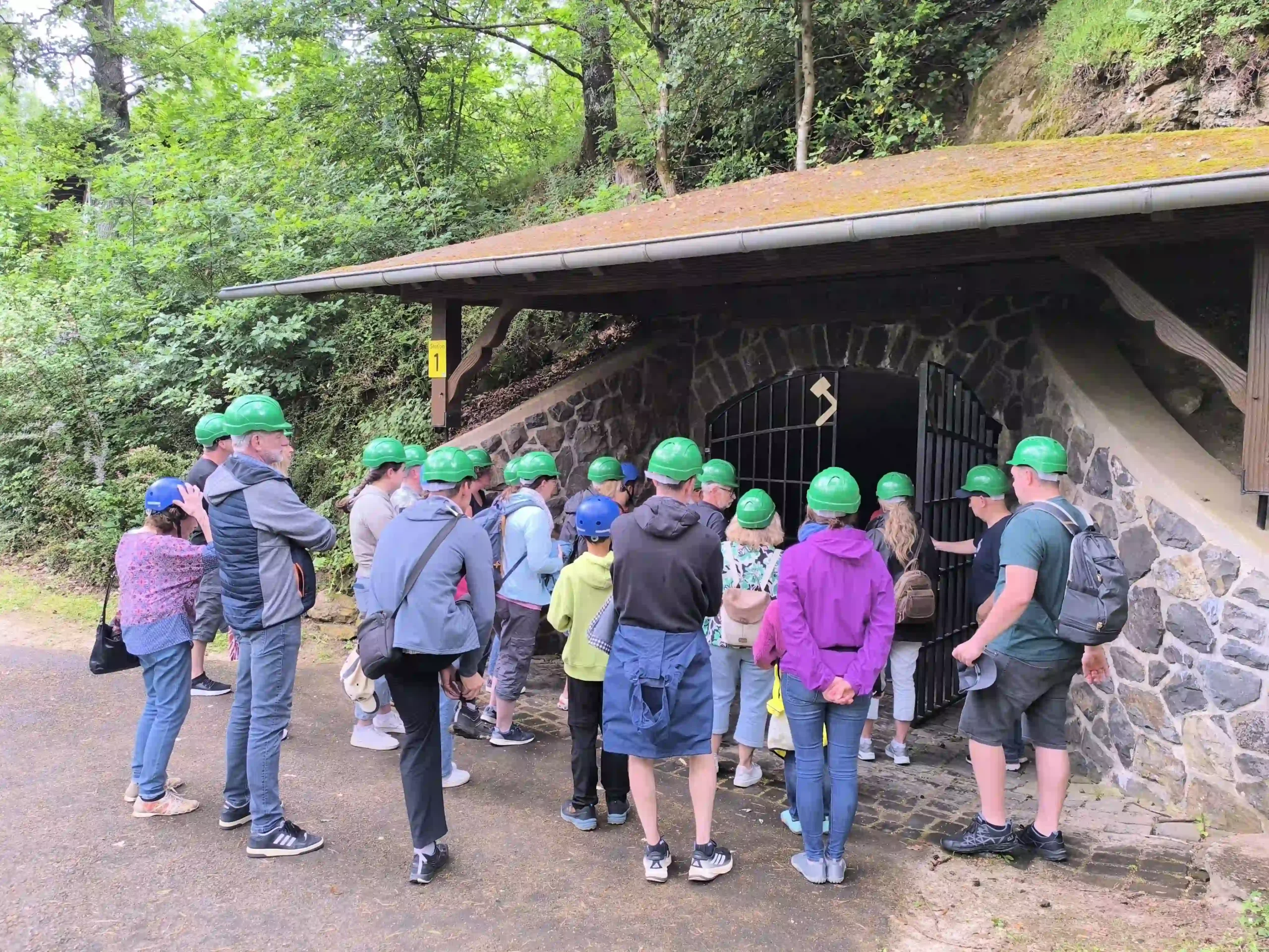 Gemeindeausflug Idar-Oberstein – Spannende Einblicke unter Tage